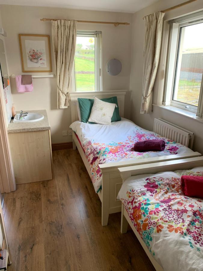 The Mourne Lodge "Cnocnafeola" นิวรี ภายนอก รูปภาพ